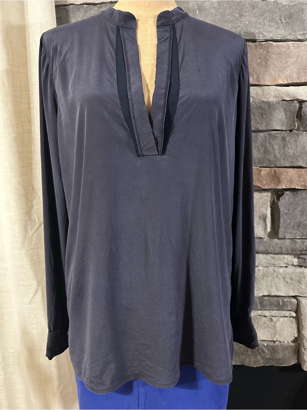 Tory Burch Charcoal Long-Sleeve V-Notch Blouse size 10